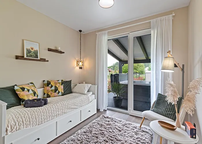 Ferienhaus Haz A Hold Utcaban *